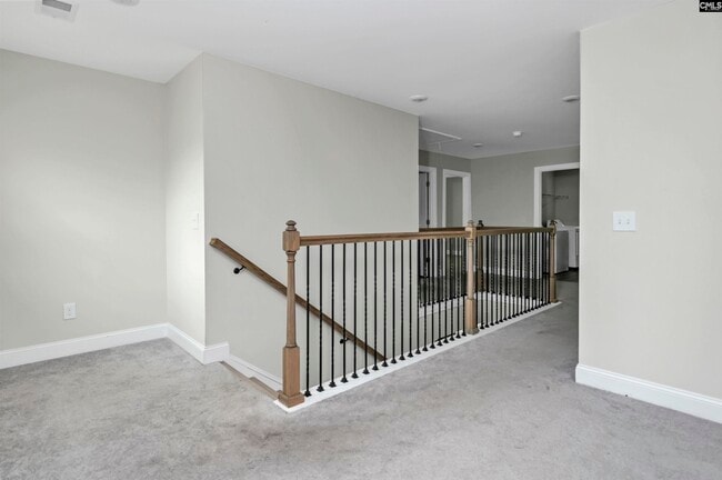 Building Photo - 825 Hidden Point Dr