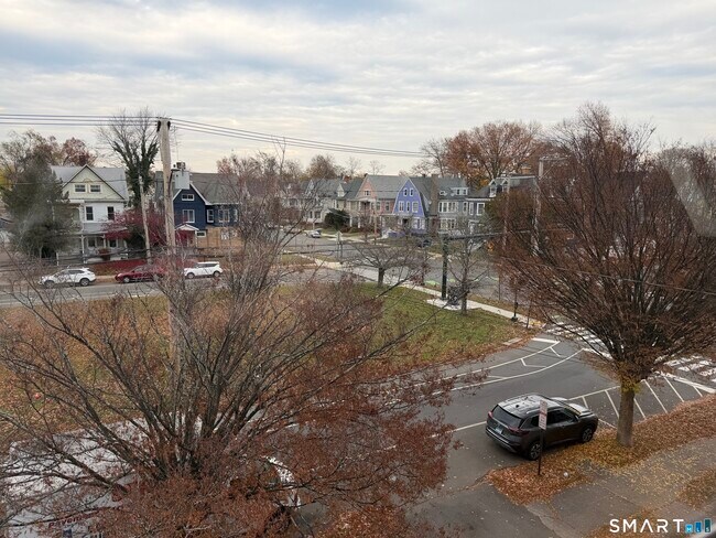 Building Photo - 358 Edgewood Ave