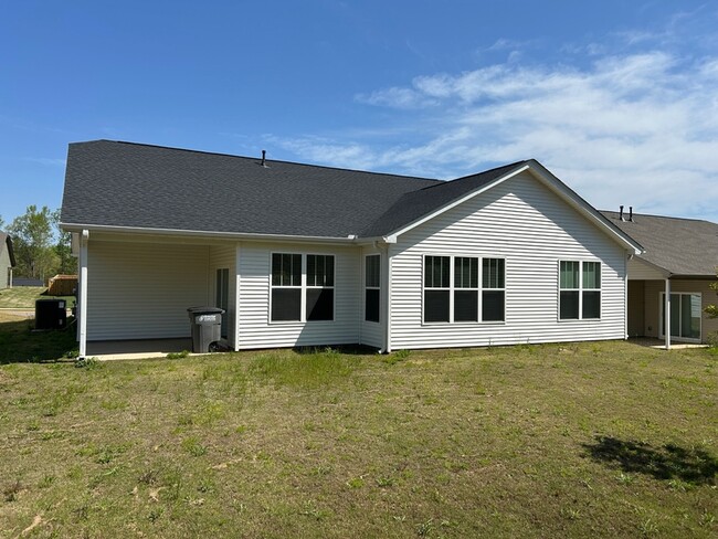 Building Photo - 241 Abelia Mdws Dr