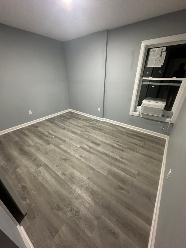 Building Photo - 288 Lawndale Dr