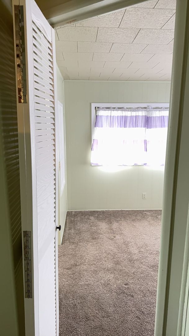 Building Photo - Beautiful 1 bedroom 1 bath Manufactured ho...