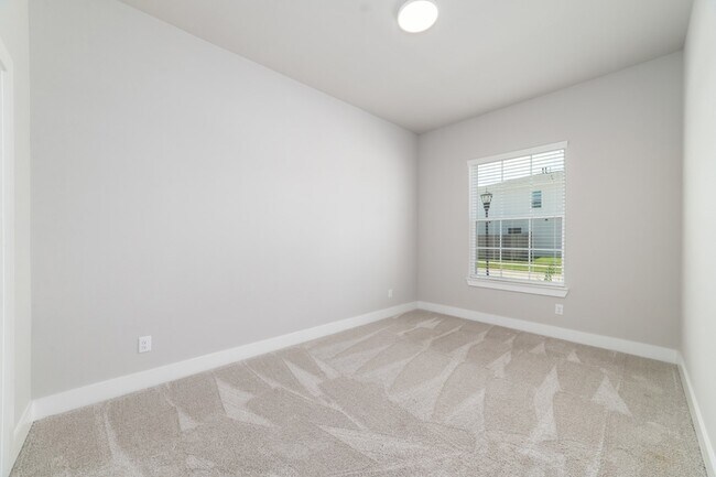 Building Photo - 3546 Talia Wood Ct