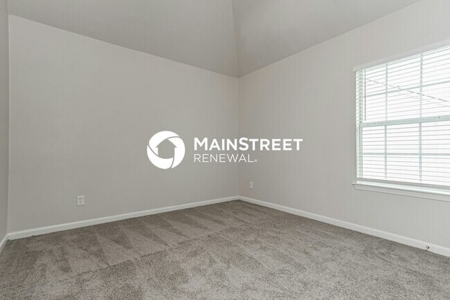 Building Photo - 4 Bedroom Pet-Friendly Home in MCDONOUGH, GA with Main Street Renewal