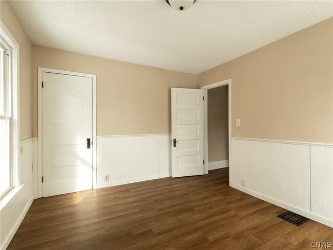 Building Photo - 13466 US-11