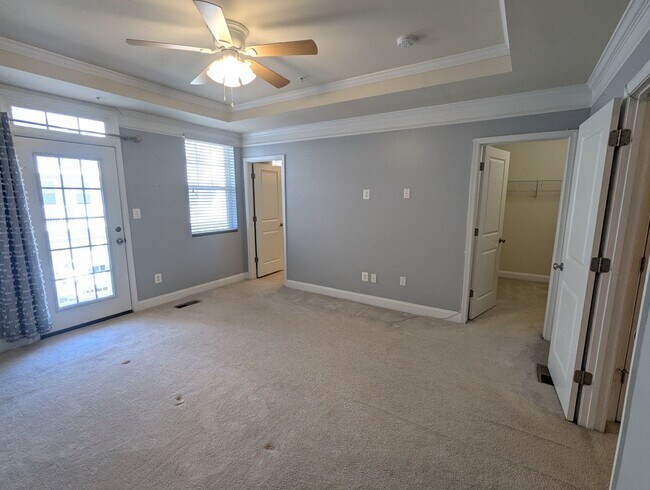 Building Photo - Ground level (two story) Condo in Westview South Community available early April!