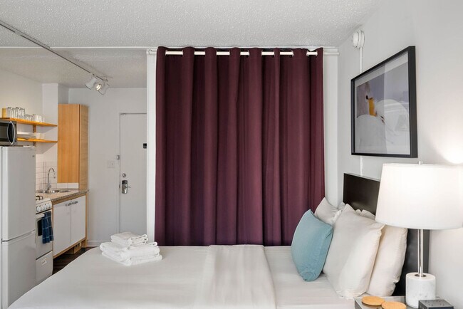 Building Photo - 47 5th St NE