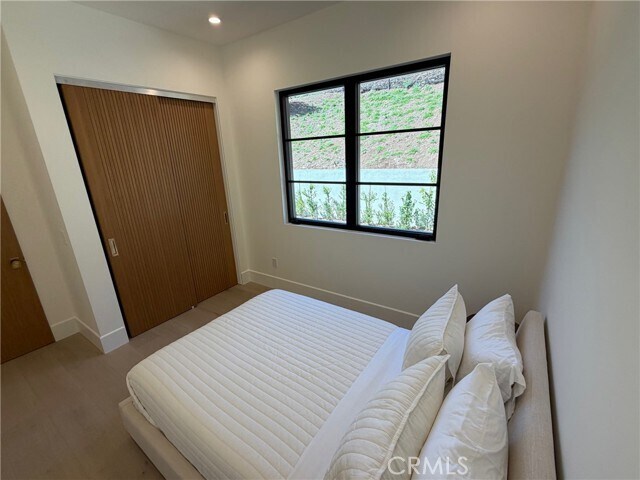 Building Photo - 33201 Cuthbert Rd