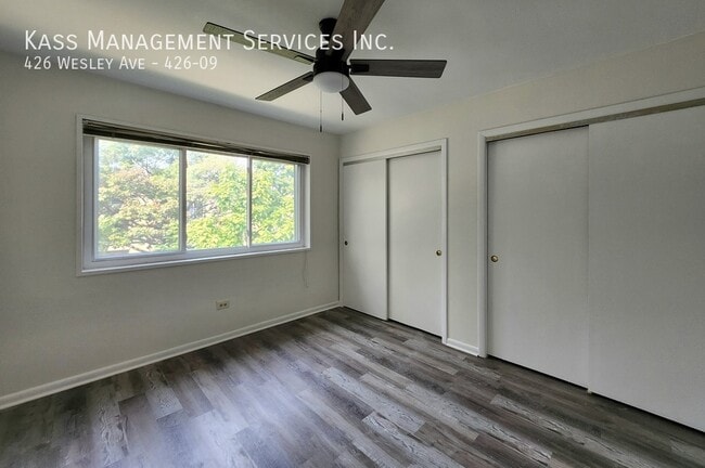 Building Photo - 426 Wesley Ave