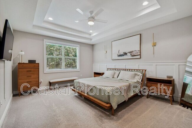 Building Photo - 5408 S Elkins Ave