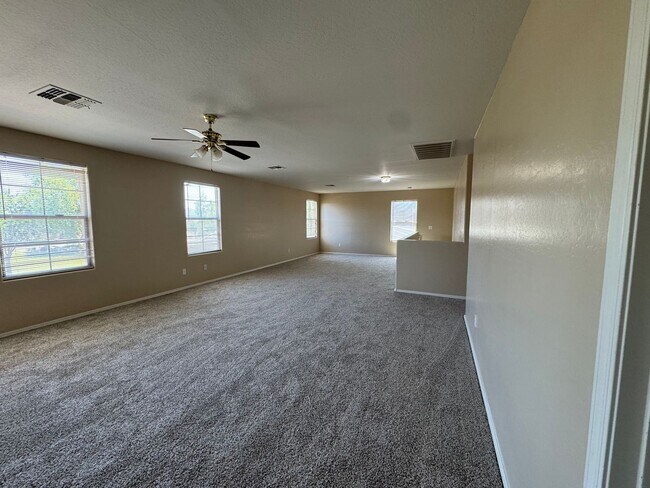 Building Photo - Large home with great sized kitchen and loft!