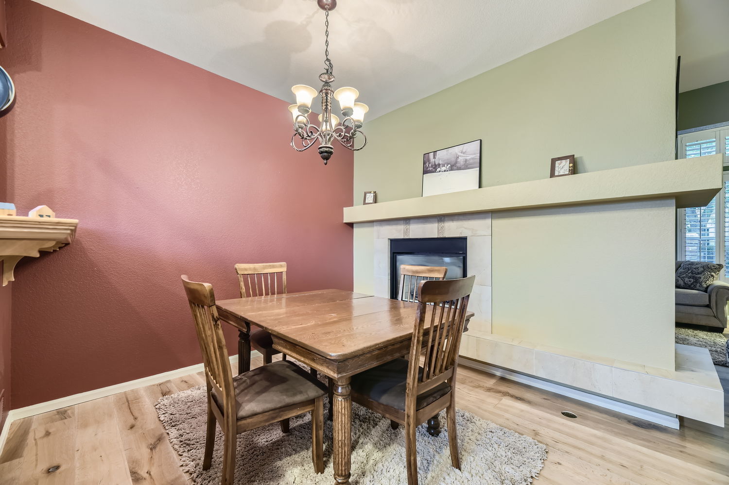 Building Photo - 2980 W Long Dr