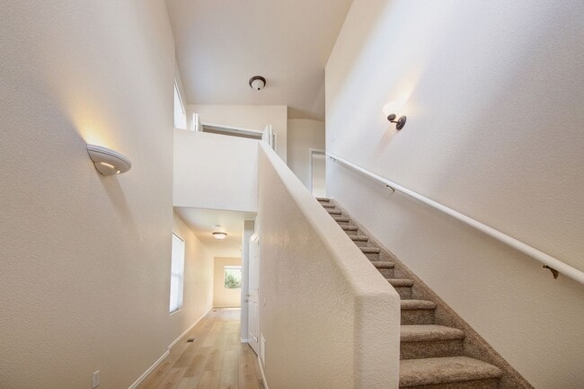 Building Photo - Low-Maintenance Living in Colorado Springs