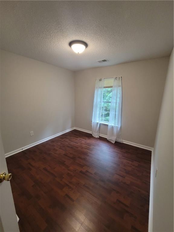 Building Photo - 228 Fox Creek Blvd