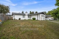 Building Photo - 9231 S K St