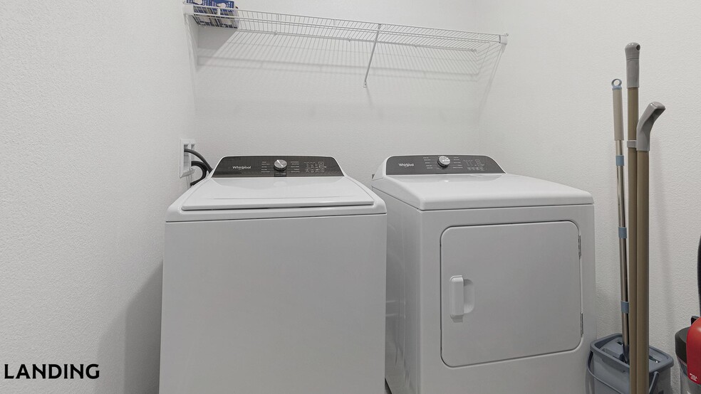 Building Photo - 12525 Tibbets Ln