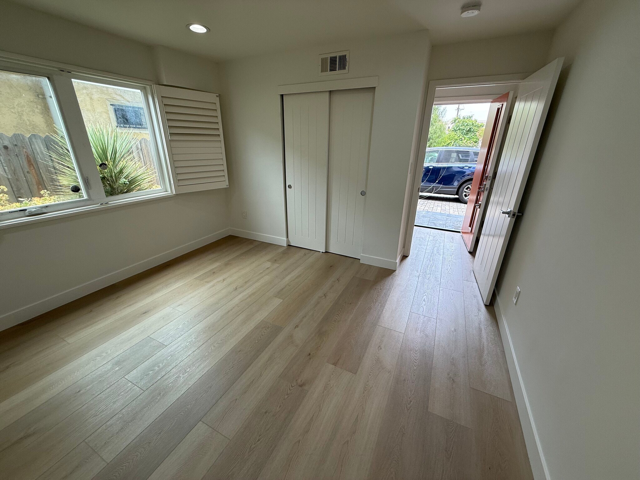 1ST BEDROOM NEW FLOORING - 646 N Serrano Ave