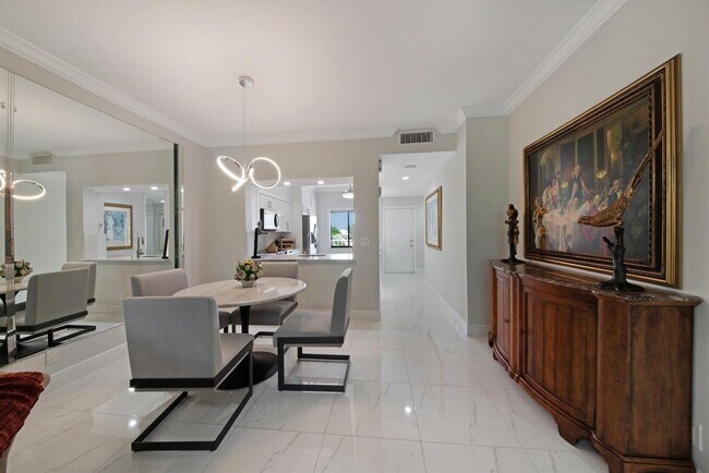 Building Photo - 6241 Pointe Regal Cir