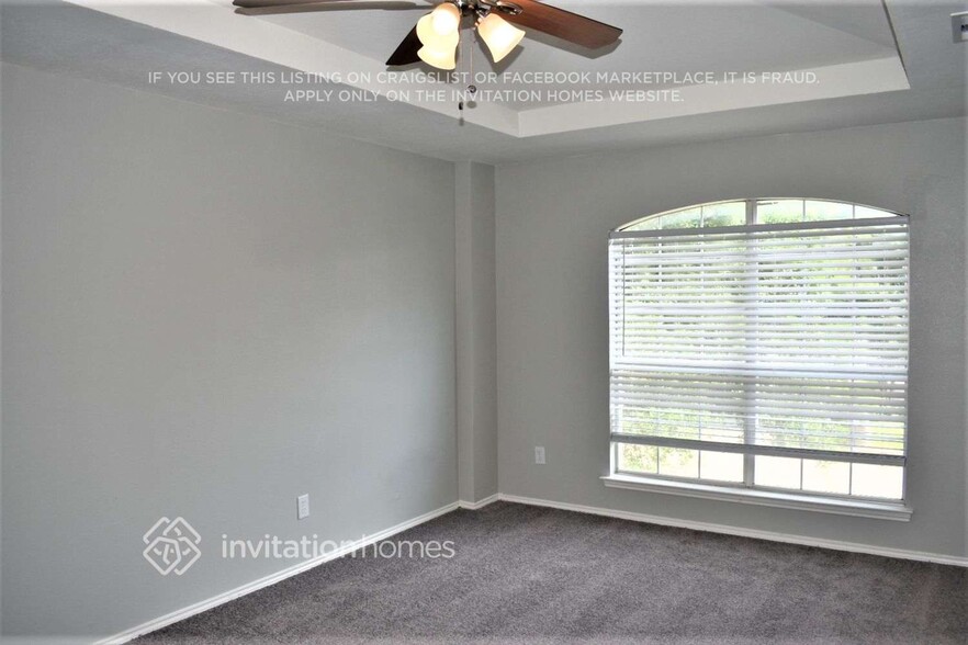 Building Photo - 609 Nightshade Dr