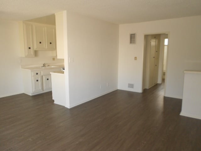 Floorplan - 1806 CORINTH AV