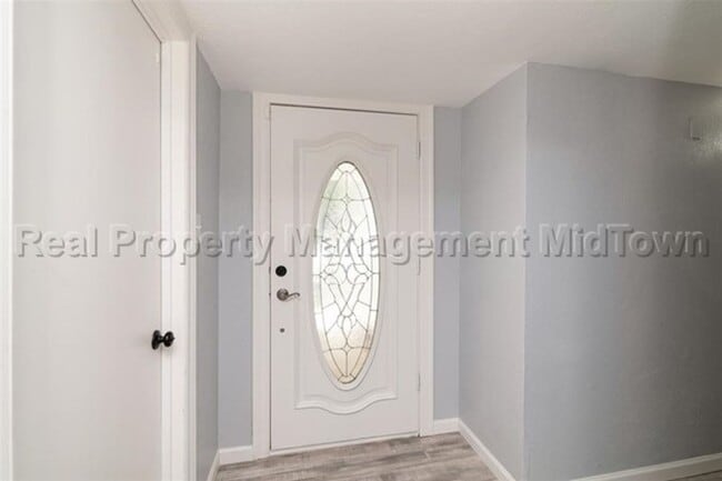Building Photo - Stunning North Richland Hills