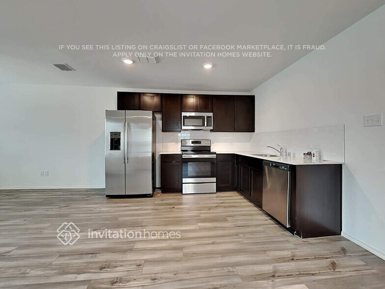 Building Photo - 238 Br Vlg Wy