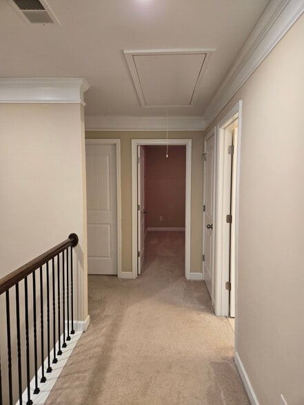 Building Photo - 5550 Shiloh Woods Dr