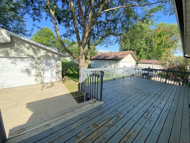 Building Photo - 4523 21st Ave NW