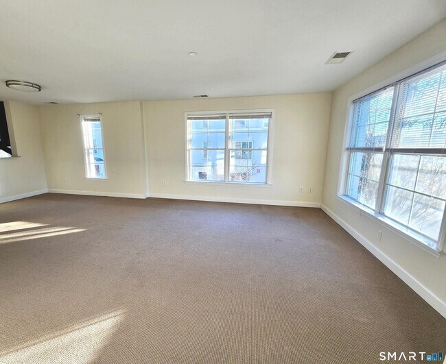 Building Photo - 80 Merrell Ave