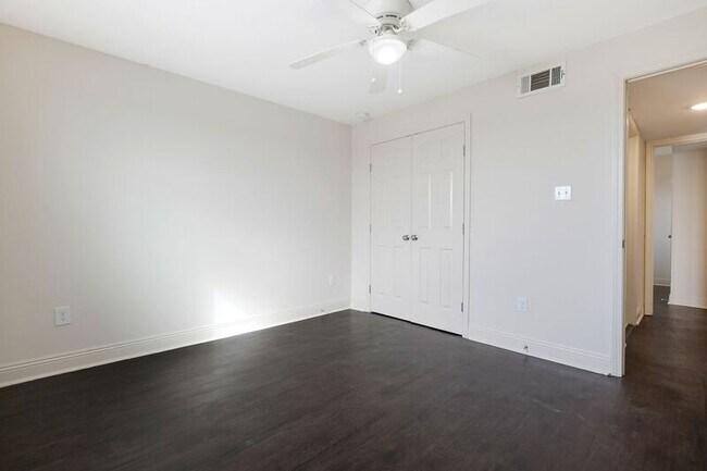 Building Photo - 3251 St Ferdinand St