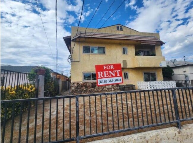 Building Photo - 10845 White St