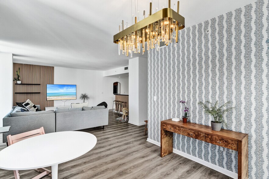 Building Photo - 244 Biscayne Blvd