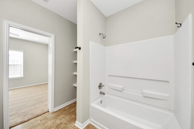 Building Photo - 11015 Harston Dr