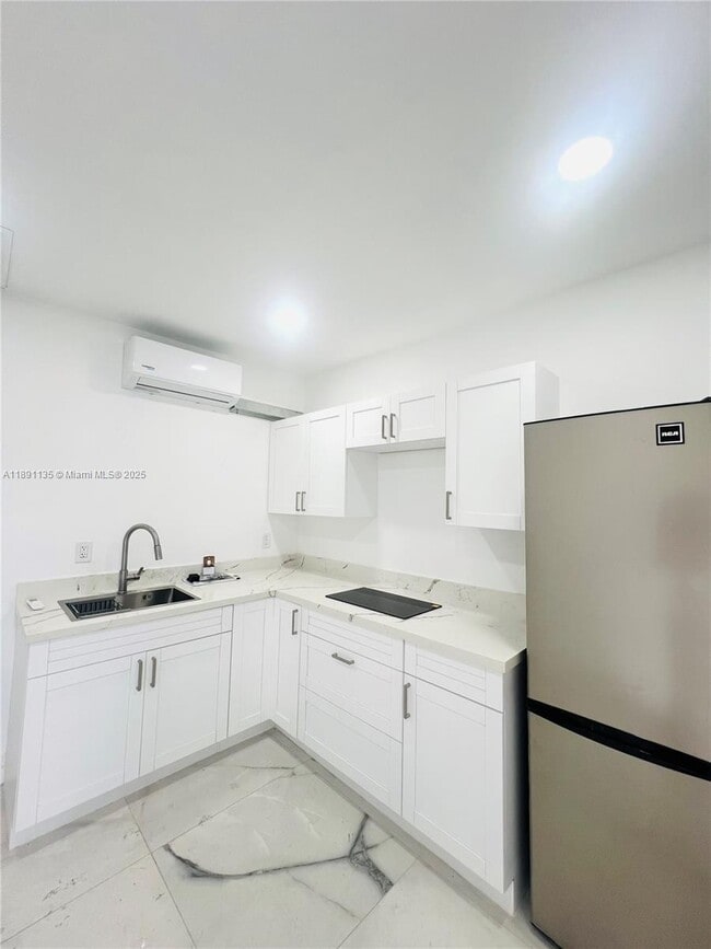 Building Photo - 13065 SW 263rd Terrace