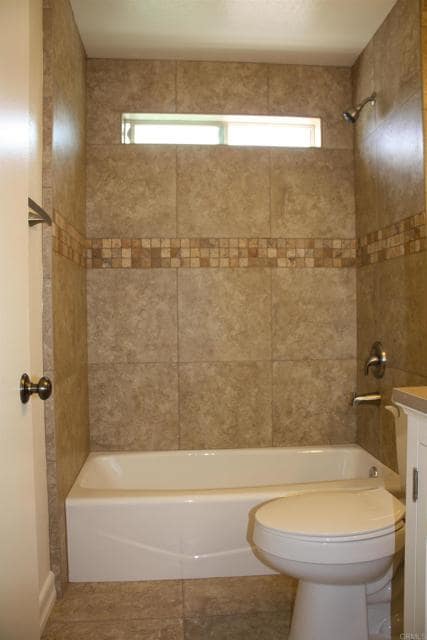Building Photo - 2710 Inverness Dr