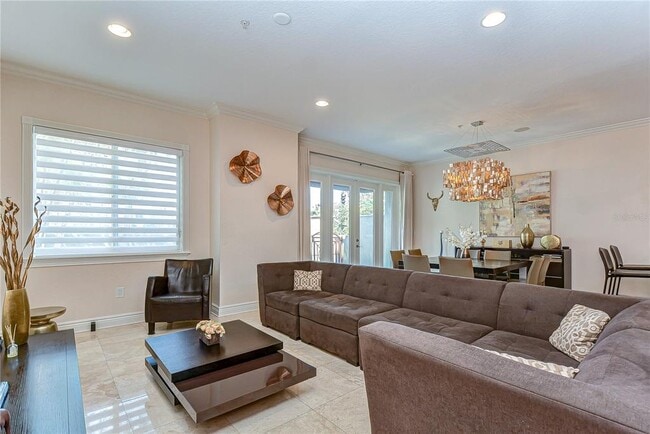 Building Photo - 4907 Bayshore Blvd