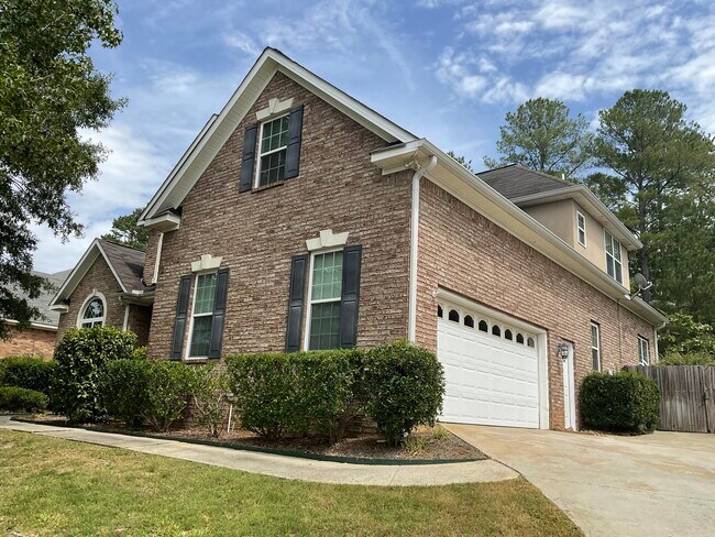 Building Photo - 375 Barnsley Dr
