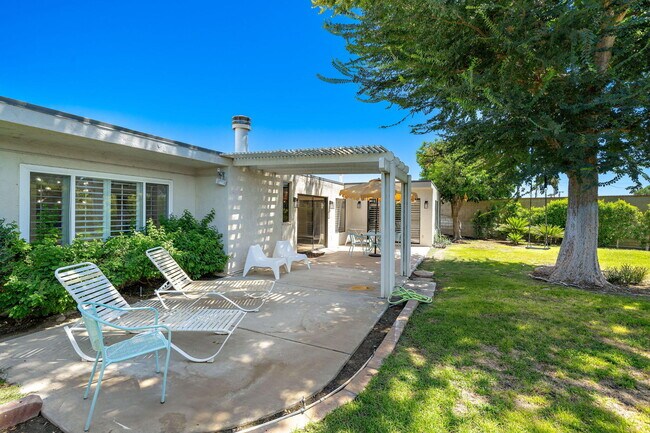 Building Photo - 78483 Cll Huerta