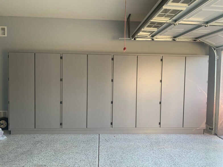 Building Photo - 5407 W Desert Hollow Dr