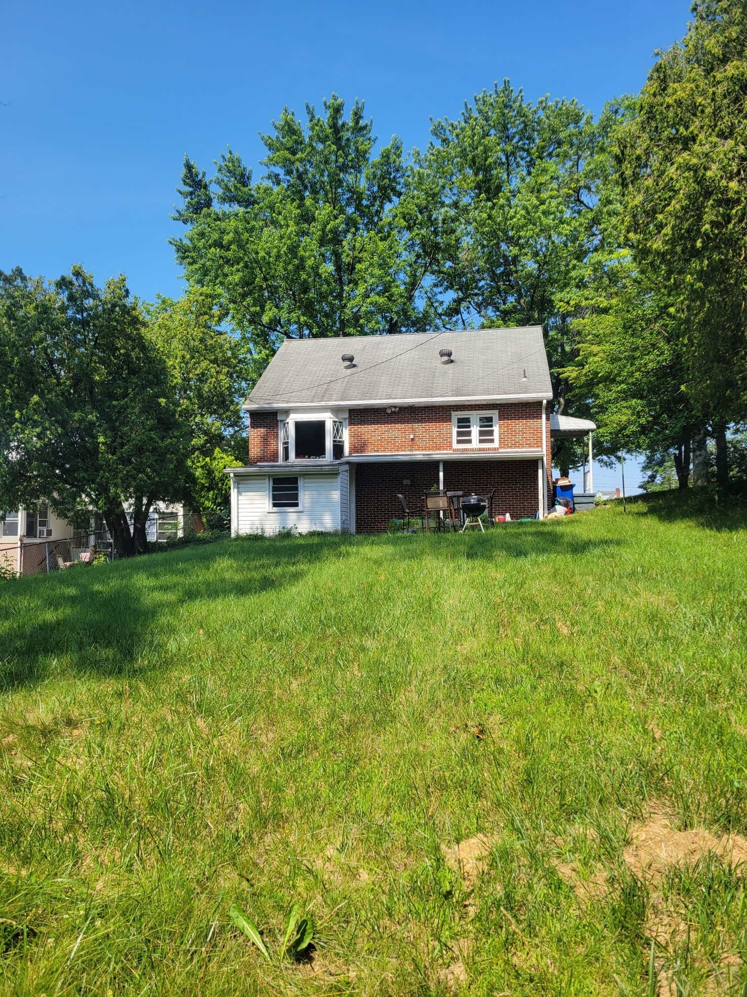 Building Photo - 421 Woodside Ave
