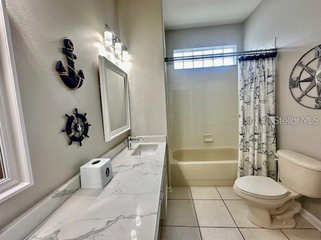 Building Photo - 806 Winder Oaks Dr