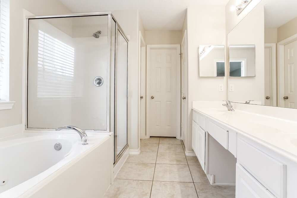 Building Photo - 6619 Rockwall Trail Dr