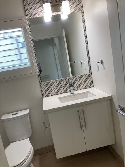 1st full bath - 648 N Serrano Ave