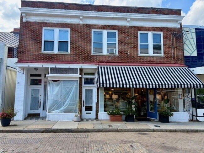 Primary Photo - Maryland Avenue 80-82