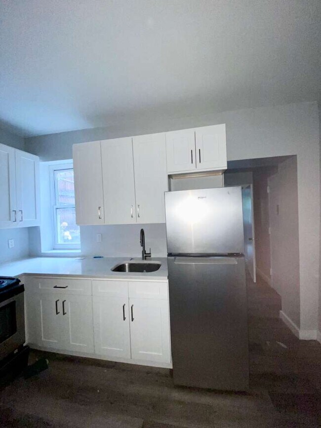Building Photo - 60 Yonkers Ave