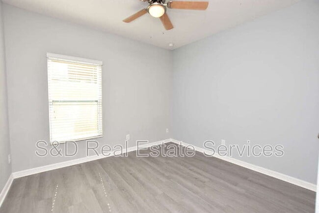 Building Photo - 117 Williamson Dr