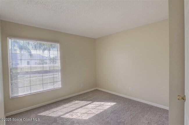 Building Photo - 4810 Manchester Dr