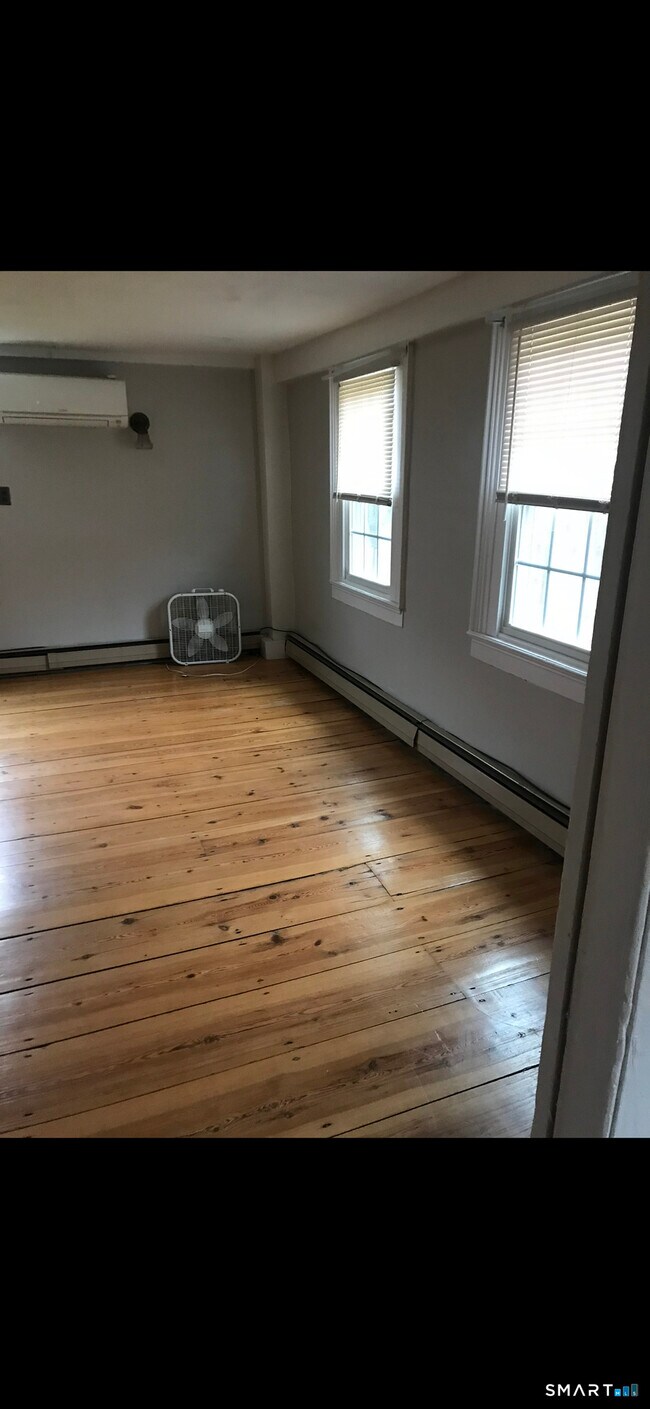 Building Photo - 8 Alto Rd