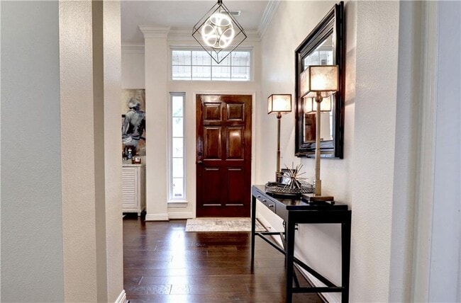 Building Photo - 5408 W Redbud St