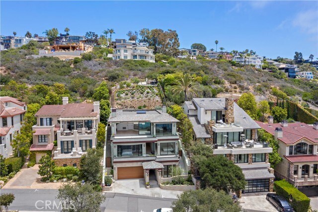 Building Photo - 2340 Crestview Dr