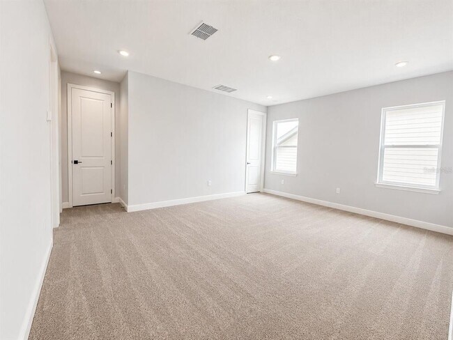Building Photo - 13629 McMillan Dr